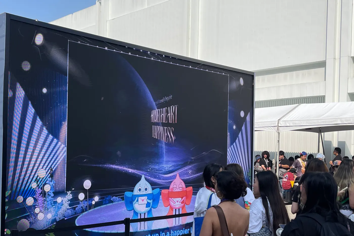 July 5, 2025: the outdoor wall on show day, outside the hall