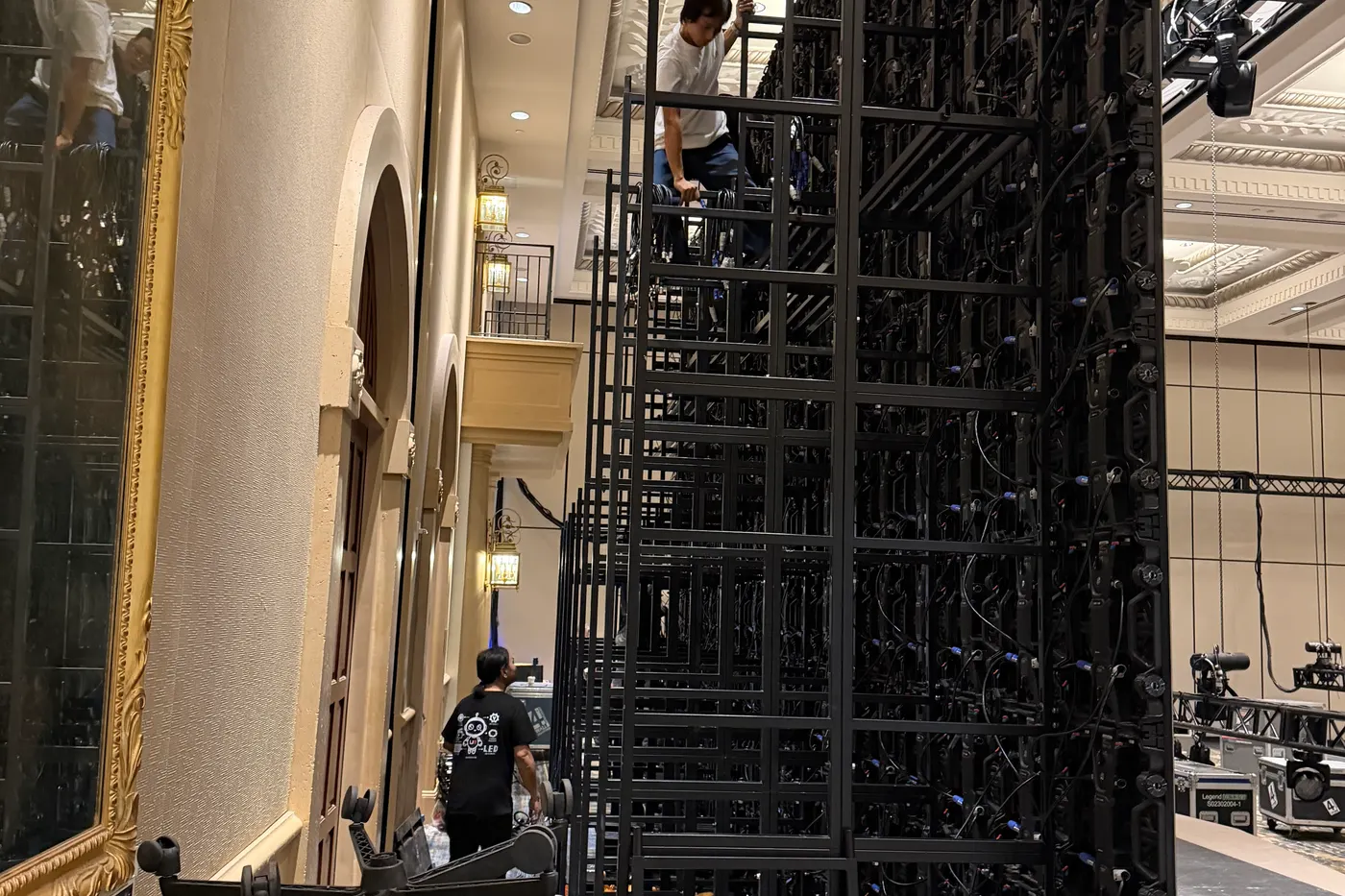 Behind the wall: the ground-support frames and cabinets