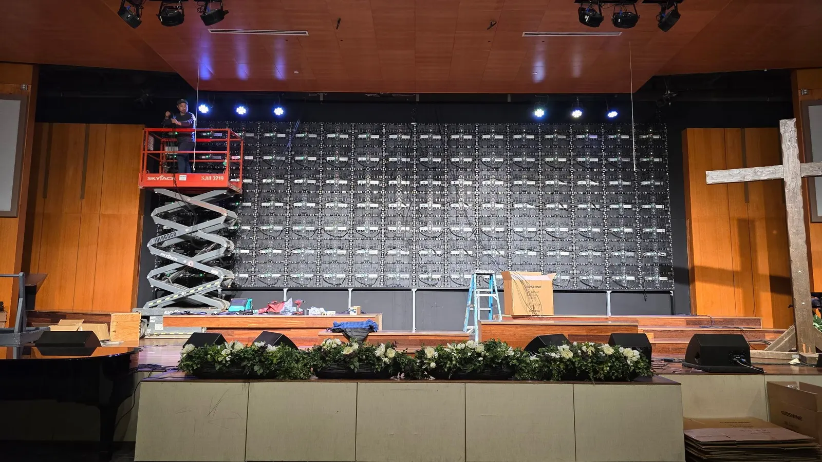 The main wall fully hung, before it was switched on