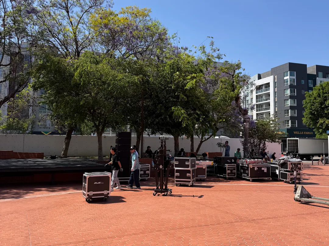 April 18, afternoon: loading in