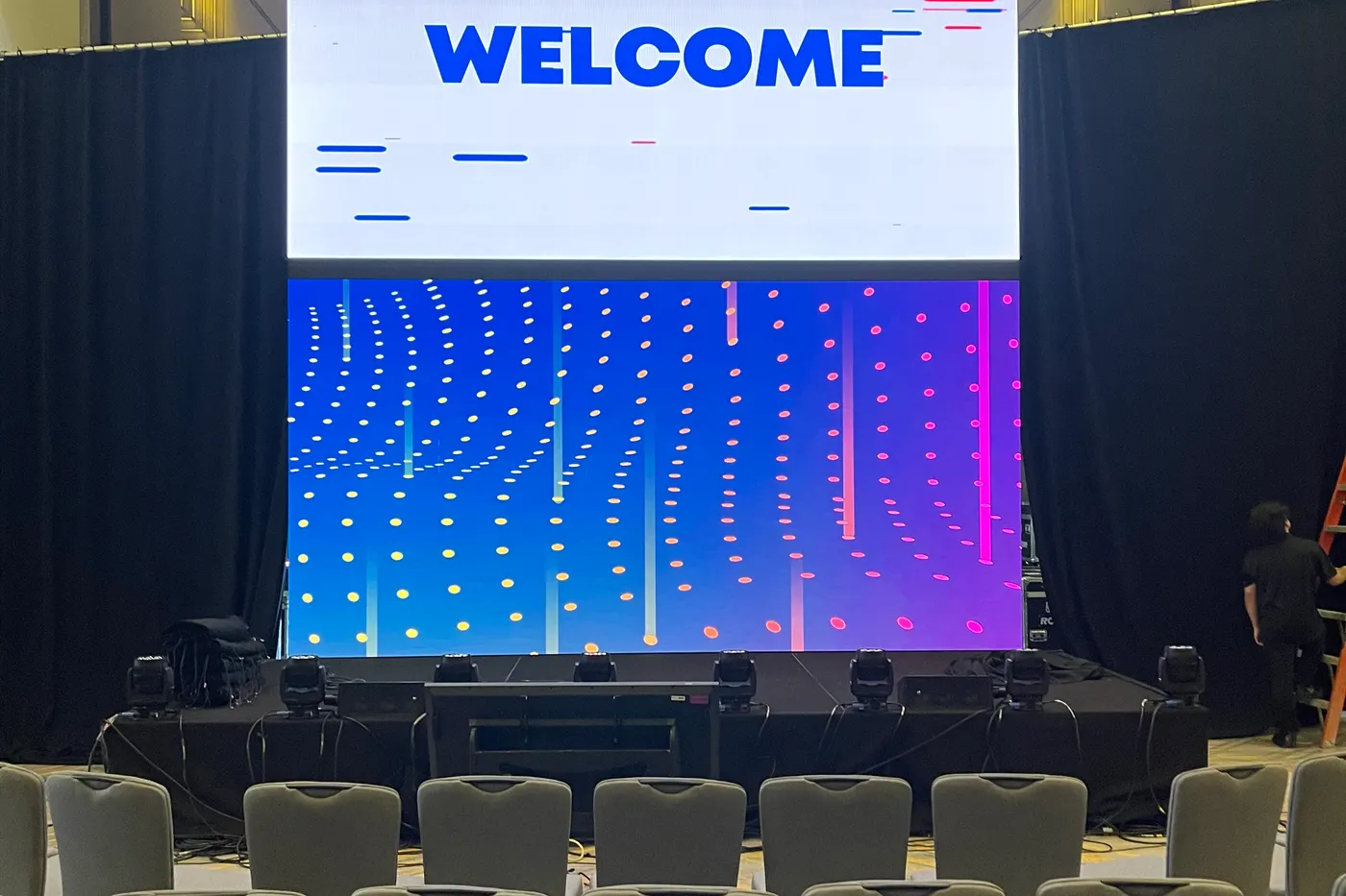 A summit session: the wall’s full height in use